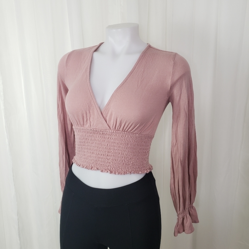 Urban Outfitters dusty pink rose long sleeve smocked crop top size small
